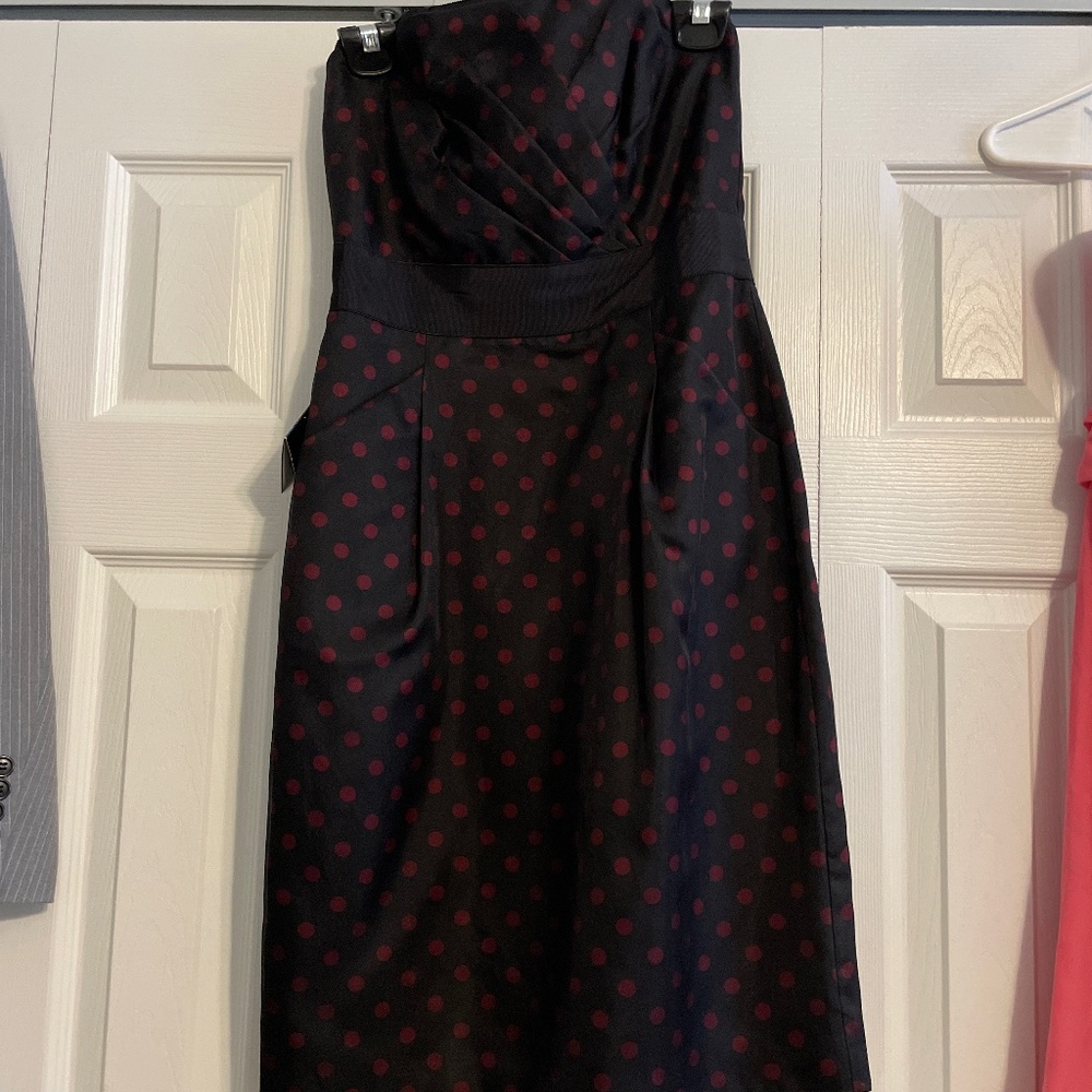 White House Black Market Strapless Dress BNWT